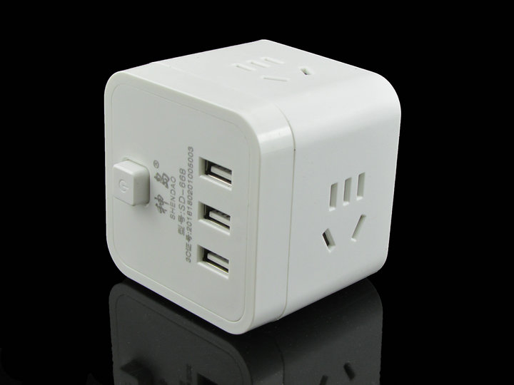 四方形插座双usb充电接口大功率智能家居转换插头 家用电源转换器 带