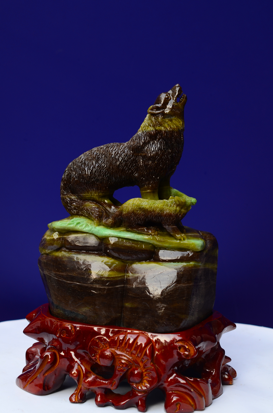 中国四大名玉独山玉作品 狼 5105g韩尚珠宝