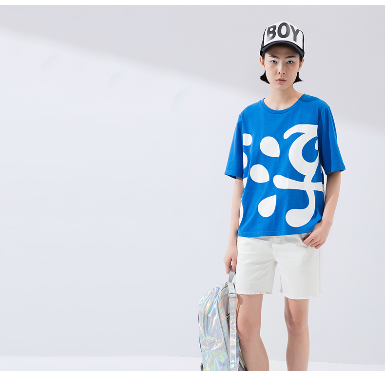 初语2016夏季新品 中文印花圆领短袖t恤女8620131021m 黑色 m