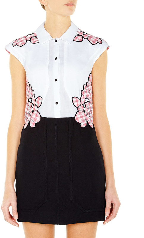 品牌介绍 carven夫人于1945年在巴黎香榭丽大道创立高级时装公司,同