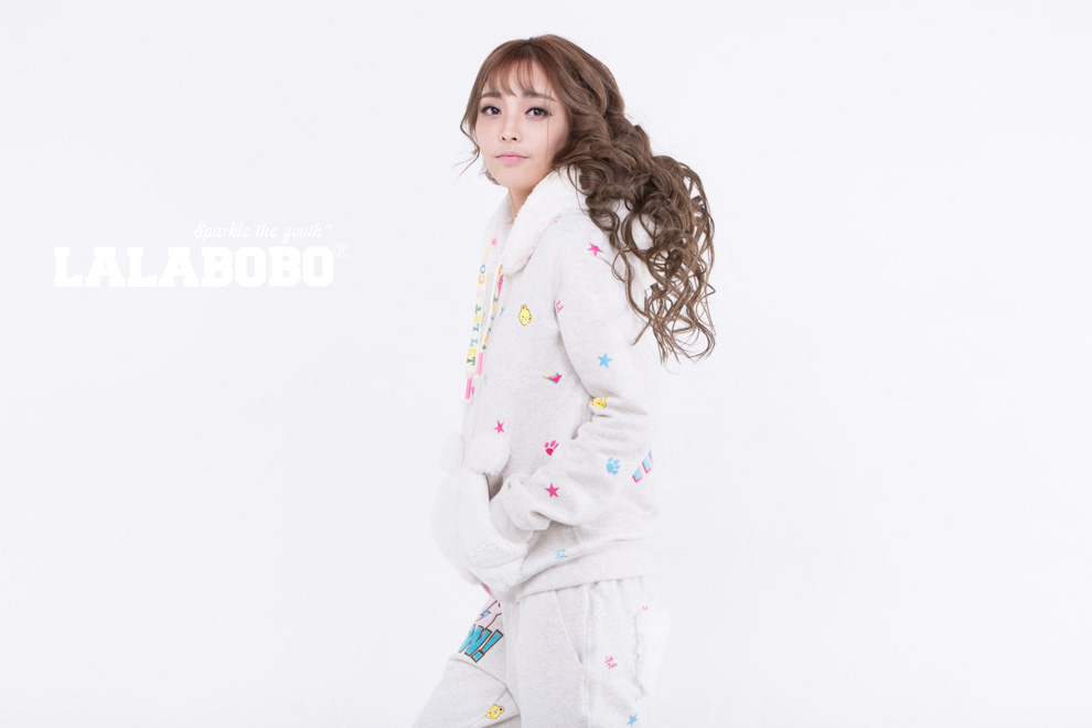 新 LALABOBO  秋冬女装新款刺绣拼接修身开衫外套 满天熊头套装-上衣 浅粉 M