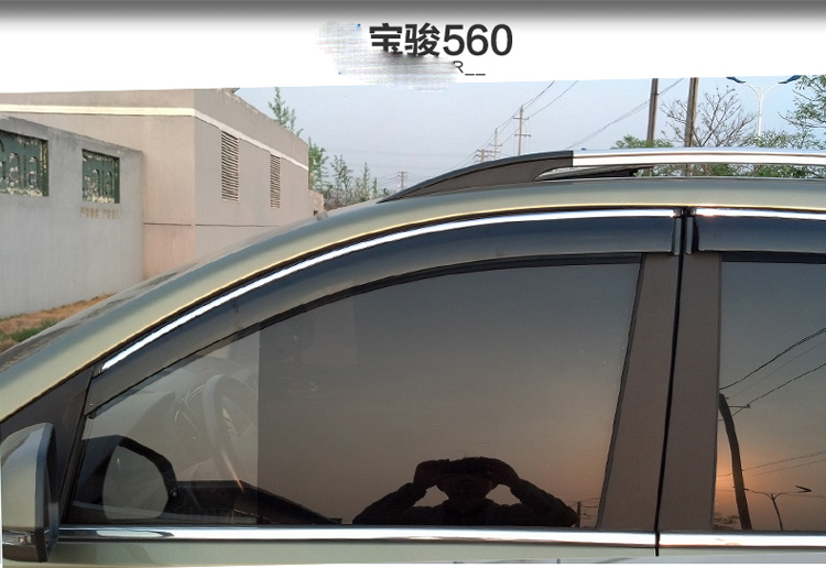 维诺亚 汽车车窗雨眉 专车专用遮雨挡注塑带亮条晴雨档