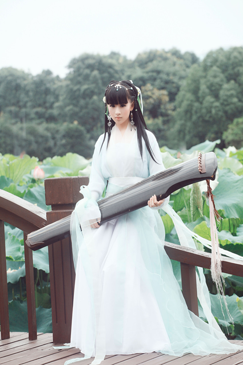 cosplay服装春季古装汉服齐胸襦裙拖地飘逸仙女古筝演出影视写真 浅