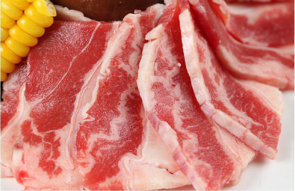 买到的巴马香猪,若暂不食用,请勿拆开真空包装,并放入冰箱冷冻.