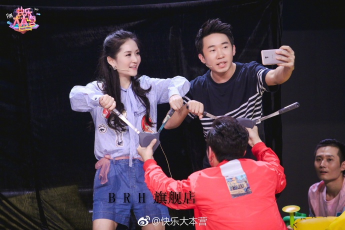 brh香港潮牌 17春夏快乐大本营明星谢娜同款卡通印花条纹衬衫上衣