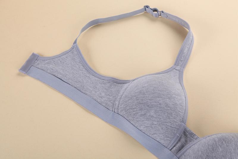 少女定型文胸棉薄高中大学生内衣发育期无钢圈女孩胸罩15-25岁 白色