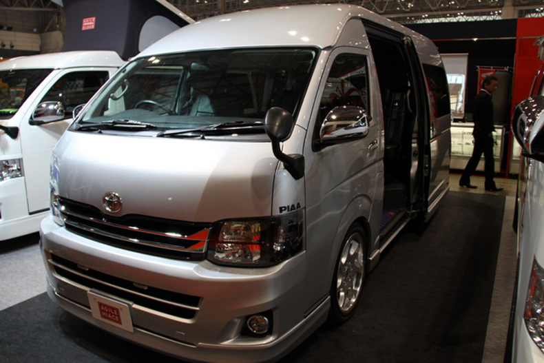 润华年丰田海狮toyotahiace200系拉手门碗车门条后饰条 一套_现价998