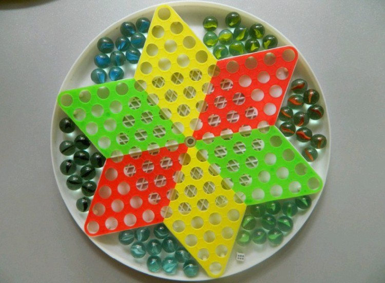 玻璃珠跳棋六人跳棋圆盘跳棋