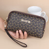 Kuqi Kangaroo 2025 New Wallet Women's Small Clutch Double-layer Zipper Women's Mobile Coin Purse Mom Soft Leather Wallet 2092 Hand Key Lock