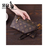 Kangaroo (KANGAROO) brand luxury 2025 new women's long wallet women's zipper wallet multi-card slot light luxury clutch mobile phone Presbyopia