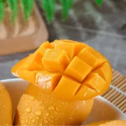 [Fresco seleccionado] Hainan Sanya Xiaotai Nong Mango FCL Fruta fresca de temporada al por mayor Mango Xiaotai Nong Guifei Yumango Mini Fruit [30-50g] [Peso neto 5 kg]