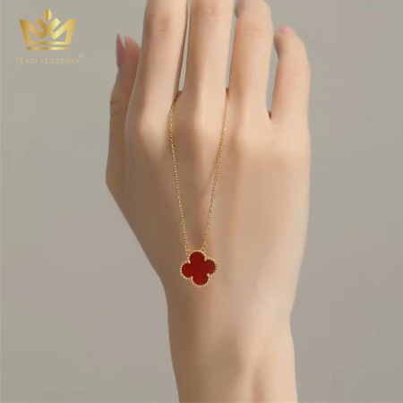 Hong Kong MazaHongan light luxury brand ladies lucky four-leaf clover necklace female silver collarbone chain pendant female girlfriend necklace for girlfriend wife girlfriend birthday gift