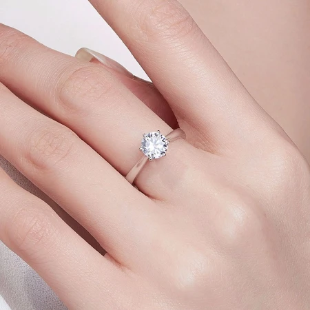 [Spot flash] I love diamond net white 18K gold diamond ring diamond ring female ring proposal ring six-claw loose diamond custom wedding gift girlfriend classic crown [special spot] 30 points IJ color SI