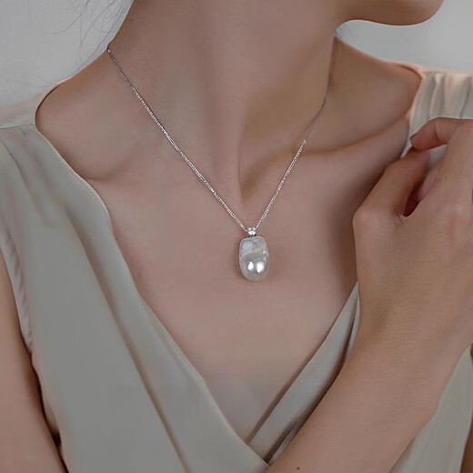 Baroque Pearl Pendant Silver Necklace Women's 2024 New Women's Light Luxury Niche Silver Jewelry Clavicle Baroque Necklace