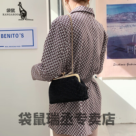 Sac d'emploi à dîner de kangourou avec sac de cheongsam pour le nouveau sac de diamant pour femmes sac Internet de célébrité portefeuille à la mode et à la mode Clip blanc