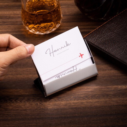 Dänemark Vanlemn Creative Business Car Visitenkartenbox Tragbarer Kartenbeutel Desktop Personalisierte High-End-Visitenkartenhalter kostenlos benutzerdefinierte Logo Khaki