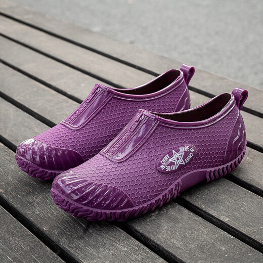 Fashionable Japanese rain boots for women, short rain boots for outdoor work, waterproof non-slip shoes, rubber shoes, flat-soled pull-on shoes, purple 36