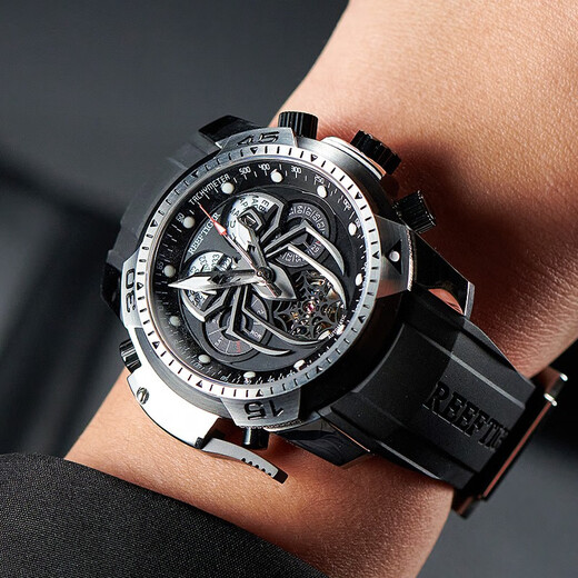 Reef Tiger (Reef Tiger) Watch's Men's 24 New Elly Automatic Hollow Mechanical Watch Spider Luminous imperméable Trendy Fashion Watch RGA3532S Black Spider [Modèle principal]