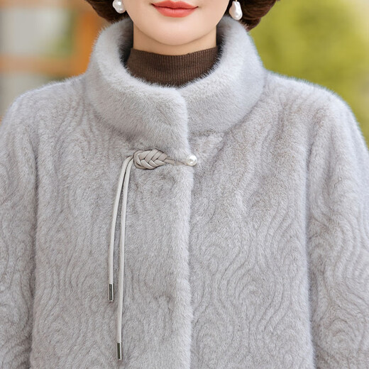 Di Rong noble mother's autumn and winter clothing, foreign style imitation mink velvet jacket, new style Haining fur, middle-aged and elderly rich lady fur integrated tribute beige L recommended 120-140 Jin Jin equals 0.5 kg (high-end atmosphere)