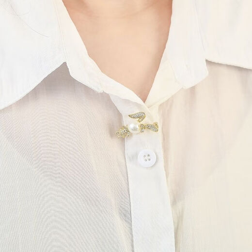 Lan Boli 2022 new trendy and cute rabbit brooch Japanese pearl brooch neckline anti-exposure cardigan brooch brooch full of diamond rabbit