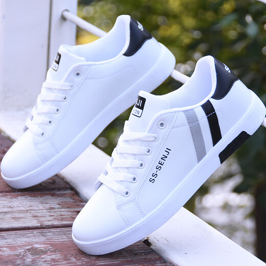 Globale grenzüberschreitende Schuhe Herren trendige Schuhe 2024 Neue kleine weiße Schuhe koreanische Style Trendy Board Schuhe Vielseitige Männer Sports Casual Schuhe 3881 Black 41