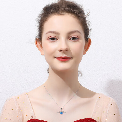 Jingzi Platinum Necklace Angel Wings Pendant Short Clavicle Chain PT950 Platinum Jewelry as a Birthday Gift for Girlfriend and Wife Temperament Accessory PT950 Platinum Necklace White Diamond