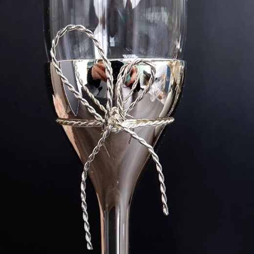 Vera Wang Champagne Glass WEDGWOODVeraWang Love Knot Rope Goblet Wine Glass Wedding Engagement Pair European Silver Champagne Glass (Gift Box + Ribbon + Gift Bag)