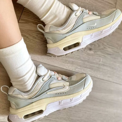 耐克（NIKE）女鞋夏季新款AIR MAX BLISS气垫缓震运动鞋跑步鞋休闲鞋老爹鞋 FB7170-111帆白椰奶色浅绿 37.5