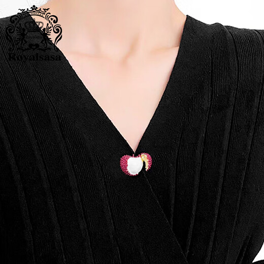 Royal sasa royal sasa cute concubine smiles lychee small brooch women's anti-exposure buckle high-end suit accessories pin