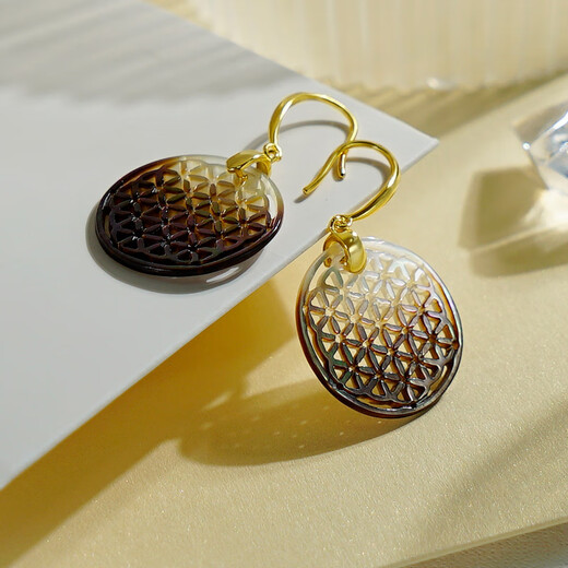 Nectar shell silver plated 18K gold vintage carved window grille black butterfly shell hook earrings earrings