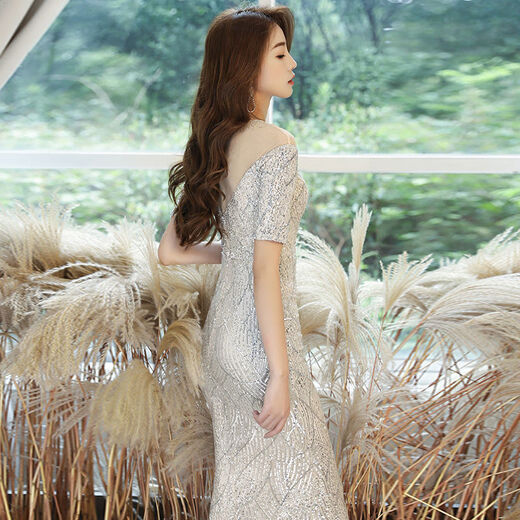 Evening dress for women 2022 new high-end temperament slim aura queen evening dress 2022 banquet annual meeting stage show temperament elegant slim and slim high-end light luxury fish tail skirt silver M