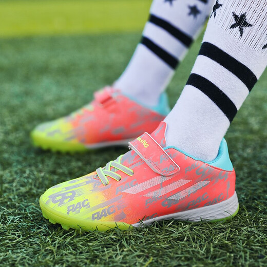 FEELACES chaussures de football TF ongles cassés petite taille baskets d'entraînement Velcro pour garçons et filles formation jeunes étudiants concours d'examen 6195 orange ongles cassés 37 pointure de chaussure de sport standard