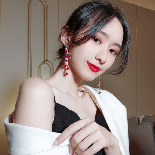 新款银针耳钉轻奢高级感耳环女小众设计感红色小花玫瑰耳坠耳饰潮 红色695