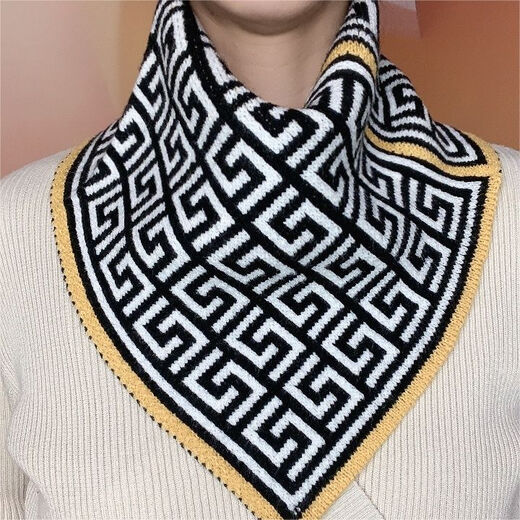 Changyin new fashionable neck scarf for men in autumn and winter, warm neck protection, Korean version, versatile neck gaiter, triangle scarf, cold-proof fake collar, single piece - solid color black