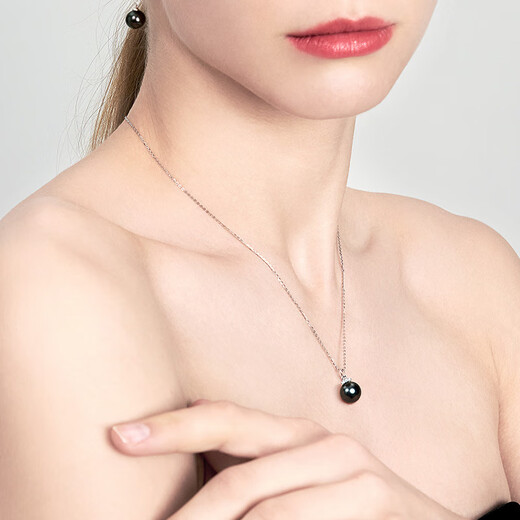 Muqin Tahitian black pearl pendant 18K gold diamond necklace light luxury jewelry necklace clavicle chain gift for girlfriend 12-13mm perfect round/strong light with thick 18K gold cross chain