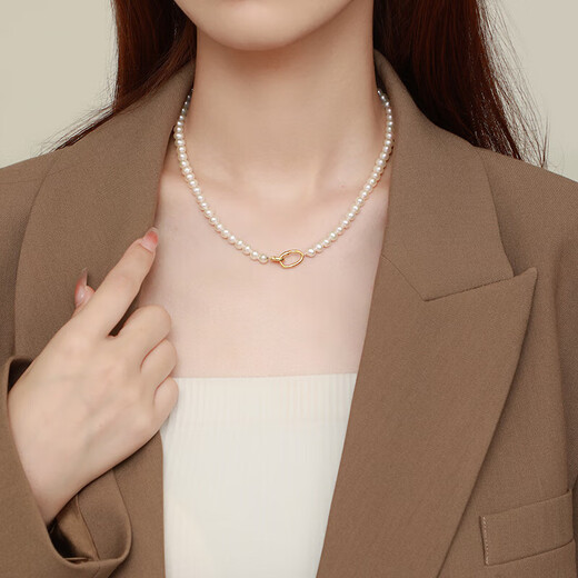 Zhou Taisheng freshwater pearl necklace women's s925 silver button clavicle chain interlocking to give girlfriend Chinese Valentine's Day gift