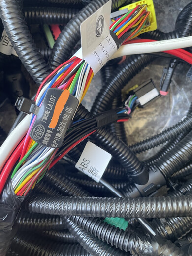 Yusenyi is suitable for J6P series original frame wiring harness, beam line chassis wiring harness, left and right large lines original wire harness 3724260-Y1283/B left chassis line one
