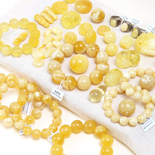Feng Yuhuang amber beeswax bracelet ring beeswax 108 pearl chicken oil yellow and white beeswax beeswax