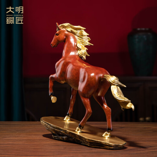 Ming Dynasty bronze smiths have made great achievements in copper horse ornaments home living room wine cabinet TV cabinet high-end gift housewarming opening gift Father's Day