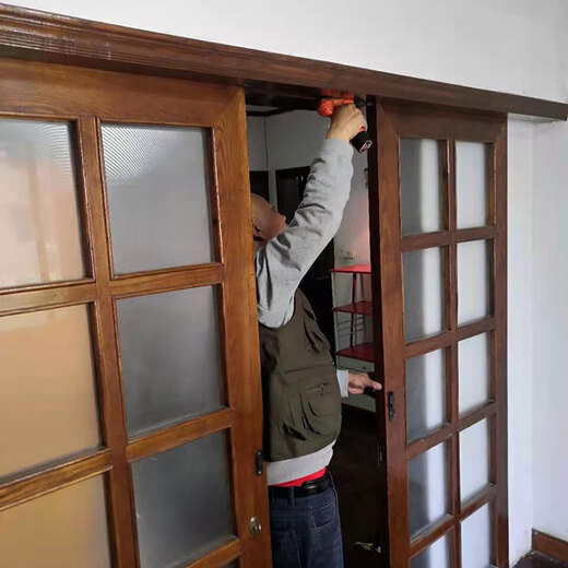 Joyi repair door and window repair and installation door-to-door service/window leakage repair/wooden door renovation/sliding door renovation reservation fee