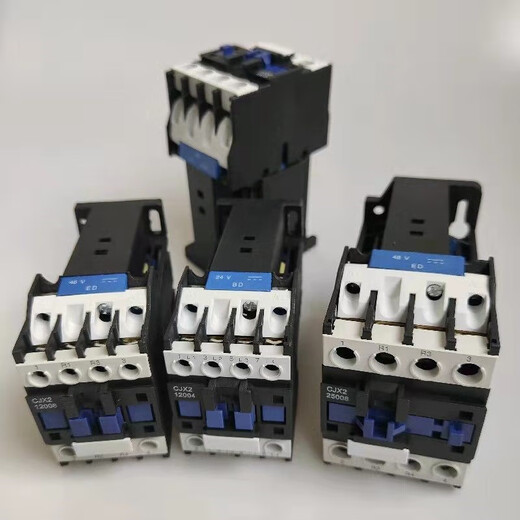 Yue Changsheng CJX2-25004 Zwei normalerweise geöffnet zwei normalerweise geschlossen 25004 12004 12004 95004 DC-Schütze DC24V CJX2-12 Normalerweise geöffnet DC220V