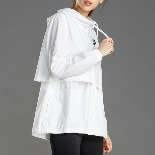 耐克（NIKE）女装新款连帽休闲运动服跑步透气防风夹克外套海外直邮 DM6180-601 S