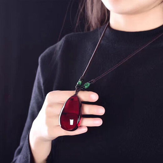 Olevo Baltic Sea blood amber beeswax Wushi brand water droplet blood amber pendant wine red necklace for men and women A type