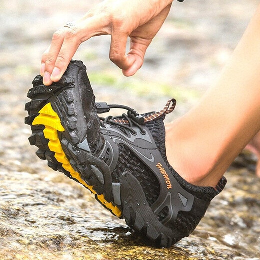 Jihua special training casual shoes men's shoes beach shoes wading shoes summer ultra-light hiking shoes fishing shoes breathable outdoor black size 42