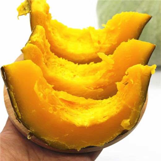 Xinjiang Silver Chestnut Pumpkin Seeds Chestnut Flavor Pumpkin Sweet Powder Glutinous Edible White Pumpkin Resistant to Storage and Transportation in Spring Seasons Original Seeds 1 Pack About 32 Pieces Silver Chestnut Pumpkin Soft, Waxy and Sweet