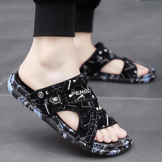 
Sandals men's summer men wear non-slip anti-odor leather sandals on the outside, beach soft sole sports shoes dual-purpose driving slippers 12202 black 40 standard sports code