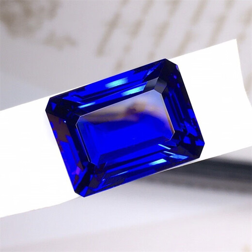 Mochen Jewelry Pure 5A+ Natural Square Tanzanite Bare Stone. Exquisite workmanship and can be inlaid. The main stone is 18.84ct.
