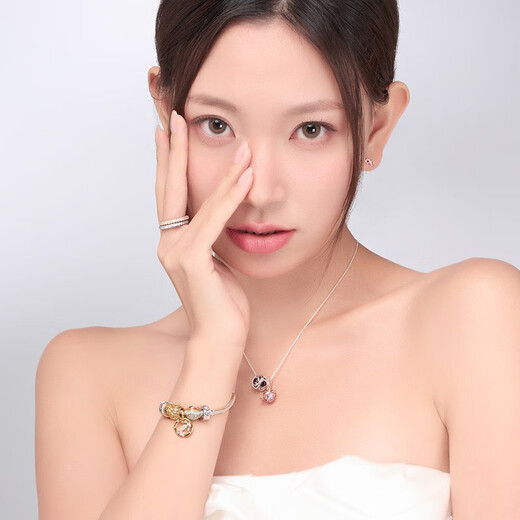 PANDORA Shining Eternity Symbol Earrings Rose Gold Exquisite Compact Premium Birthday Gift for Your Girlfriend Eternity Symbol Earrings 288820C01 One Size