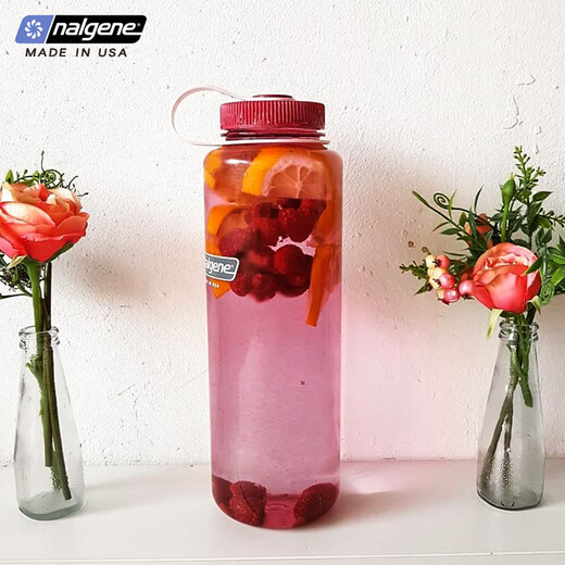 Nalgene American Sports Plastikbecher mit super großer Kapazität Tritan Outdoor Fitness Sommer Cool Bucket Leckdof 1,5 l 2178-1048 Pink Transparent 1,4 l