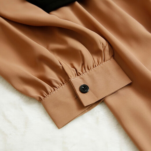Shanidoluo large size women's clothing fat sister spring and autumn style slimming medium length fake two-piece fat mm belly-covering chiffon dress 16788 khaki 2XL recommended 120-140Jin [Jin equals 0.5 kg] to wear